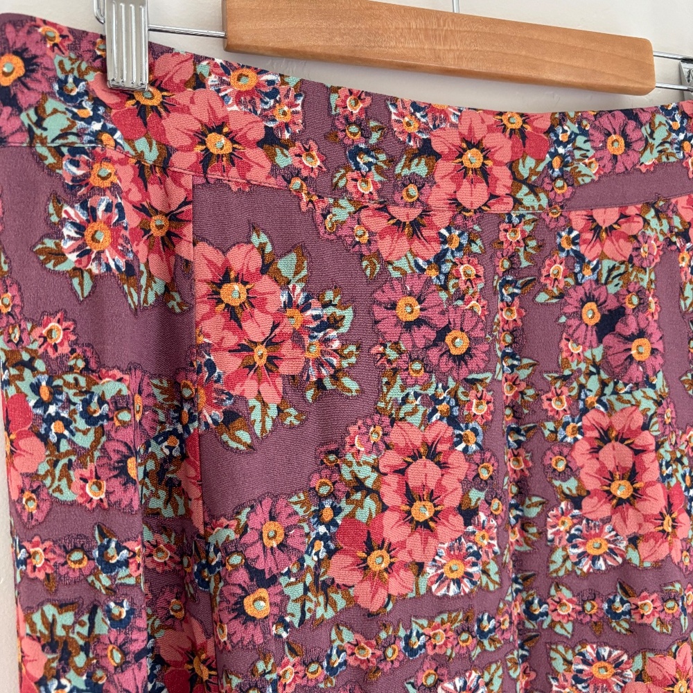 Sezane Tabata Skirt Purple Flowers - Size 10 - Picture 3 of 4
